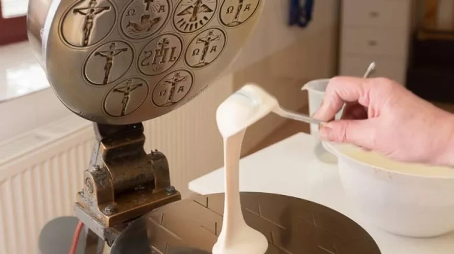 Jedinečná pekáreň na Slovensku: Vyrábajú sa tu hostie, ktoré putujú aj do zahraničia