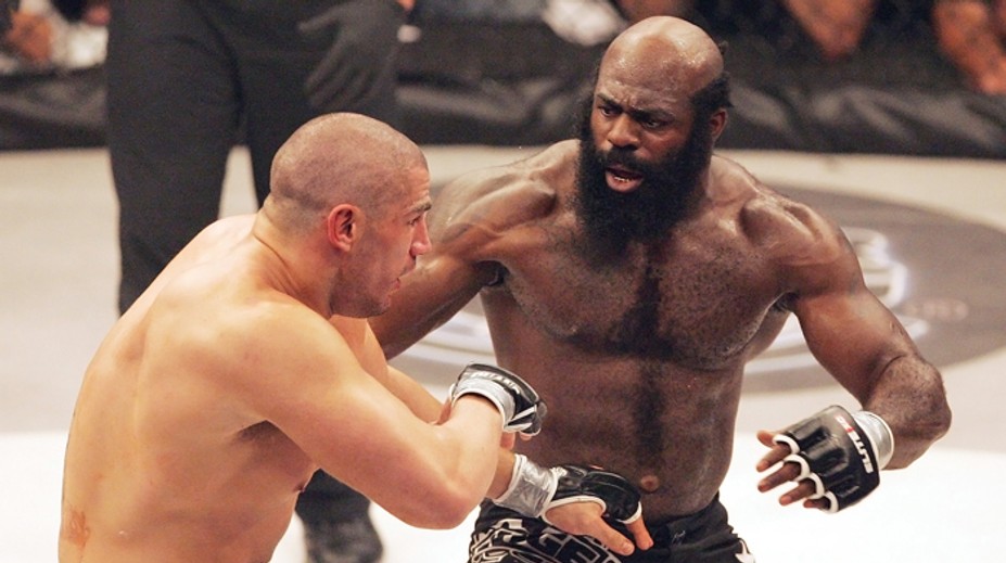 Zomrel Kimbo Slice (†42) - charizmatický "pouličný bitkár"