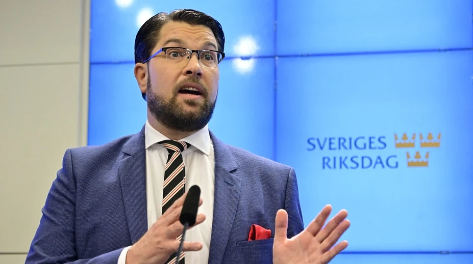 Zbúrajme všetky mešity, vyzval šéf Švédskych demokratov. Také veci u nás nerobíme, odmietol premiér