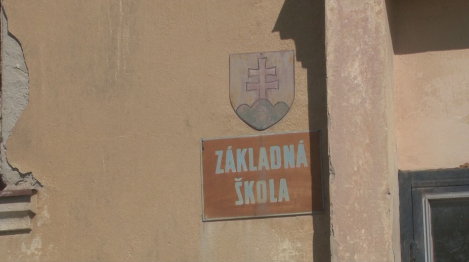 Viacero škôl naprieč Slovenskom museli zatvoriť. Budovy teraz využívajú na úplne iné účely