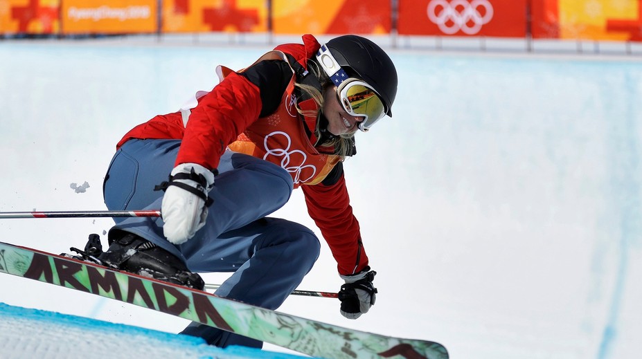 Chcete sa dostať na olympiádu, hoci ste amatér? Táto akrobatická lyžiarka to zvládla