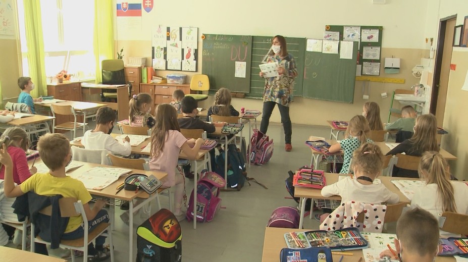 Učiteľov je málo. Najväčší dopyt je po pedagógoch na základných školách