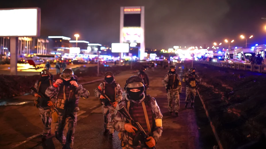 Útok v Moskve odsúdil aj Taliban či Islamské spoločenstvo Bosny a Hercegoviny. Pridávajú sa tiež politici zo Západu
