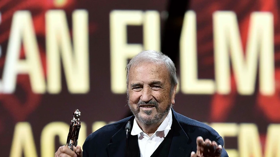 Zomrel francúzsky scenárista Jean-Claude Carriere (†89), spoluautor diela Neznesiteľná ľahkosť bytia