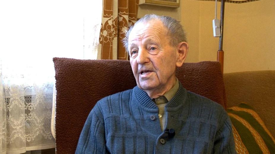 Bývalého komunistického pohlavára Miloša Jakeša (94) zrazilo auto