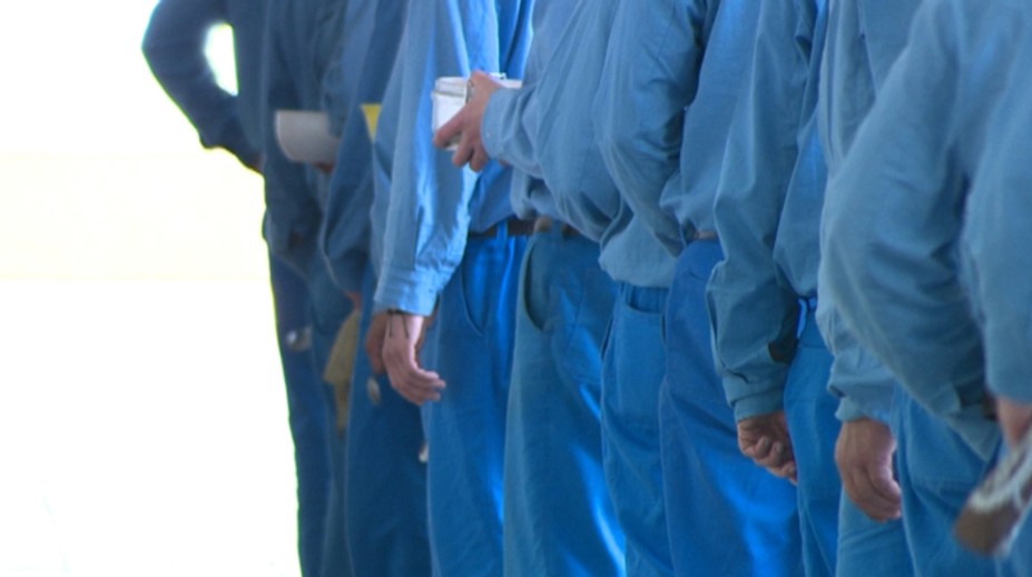 Pre 100 eur hrozí dozorcovi väzenie. Čo prepašoval za mreže, vás prekvapí