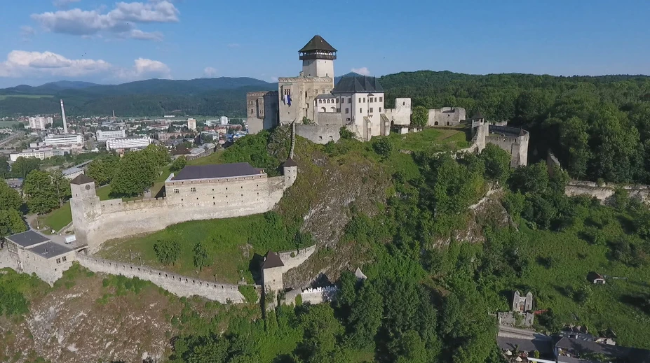 Trenčiansky hrad privítal 100-tisíceho návštevníka. Tešia sa z dobrej sezóny