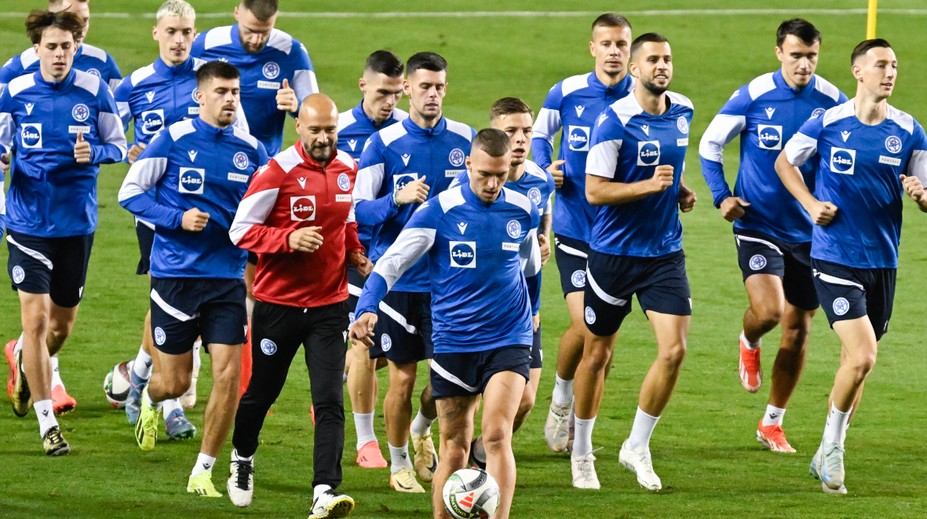 Slováci chcú v Azerbajdžane dosiahnuť svoj cieľ. Tréner Calzona očakáva maximálny výkon