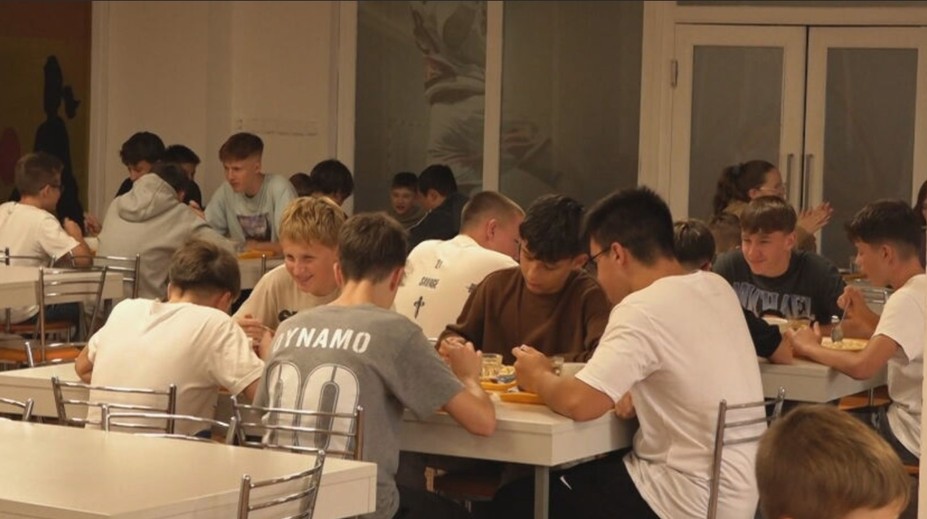 Každé piate dieťa na Slovenku váži viac, ako by malo. Na vine nie sú len nezdravá strava a nedostatok pohybu