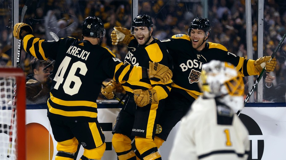 Winter Classic v NHL ponúklo veľkolepú šou. Zápas bol však chudobný na góly