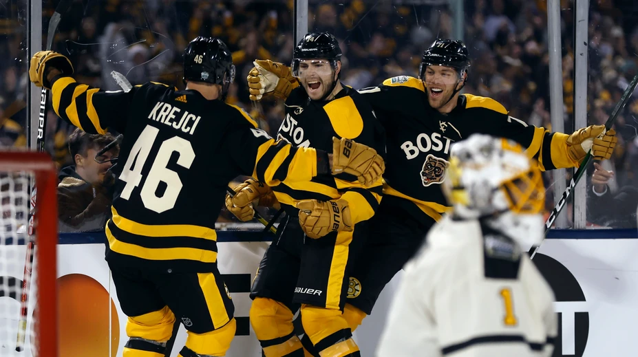 Winter Classic v NHL ponúklo veľkolepú šou. Zápas bol však chudobný na góly