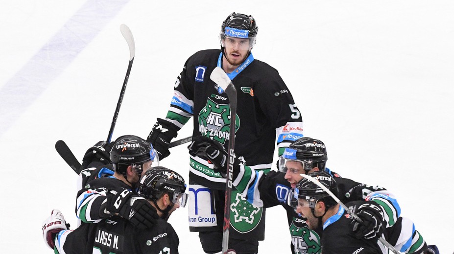 Nové Zámky zvíťazili na ľade reprezentačnej dvadsiatky