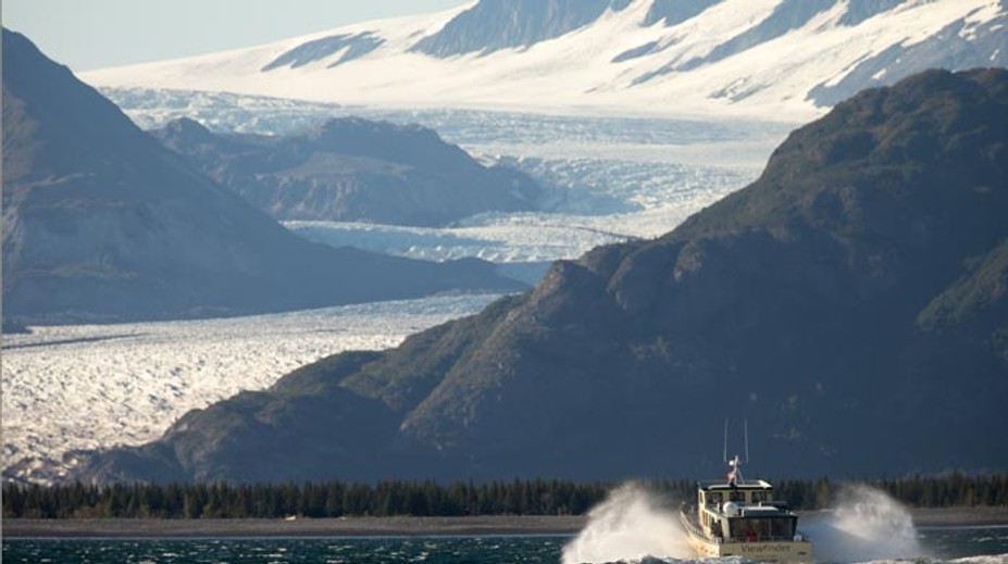 Potápači našli telá dvoch mŕtvych mužov v lietadle na dne jazera na Aljaške