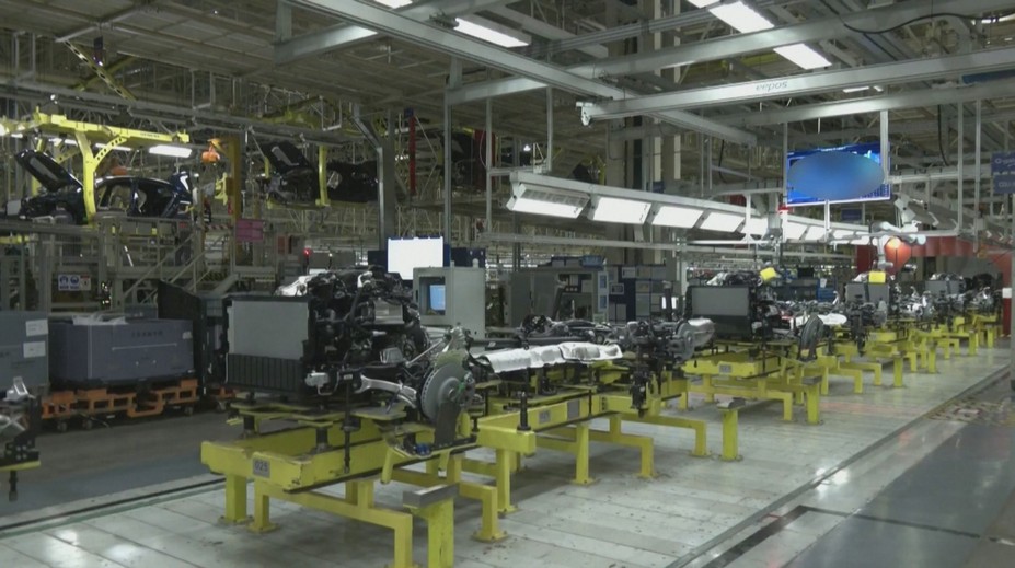 Európa a Čína zápasia, aké autá budeme mať v garážach. Výsledok tohto boja ovplyvní budúcnosť Slovenska