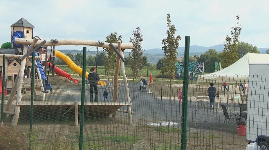 Ekopark v Piešťanoch postavili bez povolenia. Denne ho navštívia stovky ľudí
