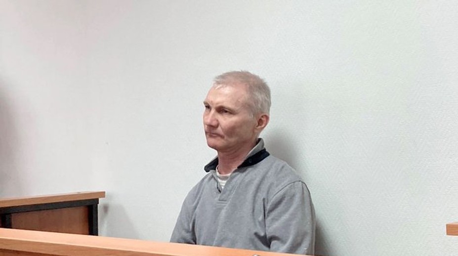 Ruského otca, ktorého odsúdili za obrázok dcéry, zadržali v Minsku