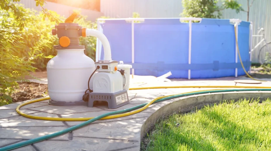 Piesková filtrácia na bazén: ako vybrať správny systém a piesok do filtrácie