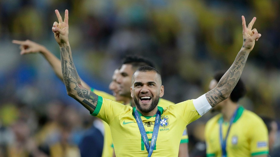 Brazílsku legendu možno po vyše roku pustia z basy. Stačí, ak splní dve podmienky