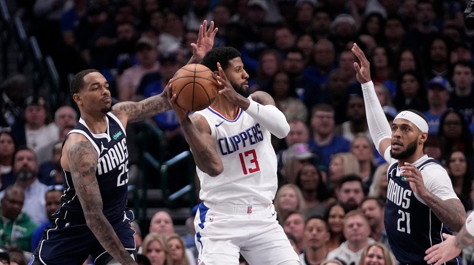 VIDEO: Ktorý bol lepší? NBA videla dvoch adeptov na zákrok sezóny v jednu noc