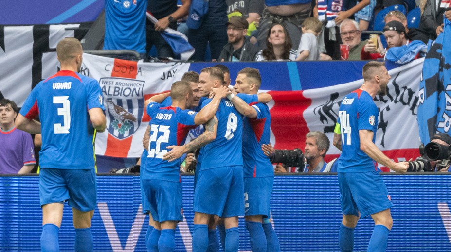 Obe reprezentácie začali zraz s chuťou. Mladí Slováci v elitnom zložení, starší si trúfajú na Švédsko