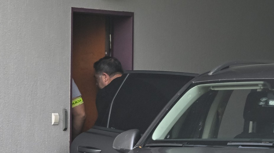 Advokát František Polák zostáva stíhaný na slobode. Rozhodol o tom Najvyšší súd