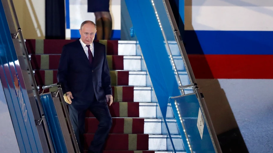 Putin prvýkrát od vydania zatykača riskne návštevu krajiny, ktorá je členom ICC. Rusko sa spolieha na dobré vzťahy
