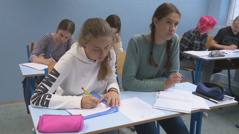 Na Slovensku sa otvára téma práva voliť od šestnástich. Aké sú skúsenosti iných krajín?