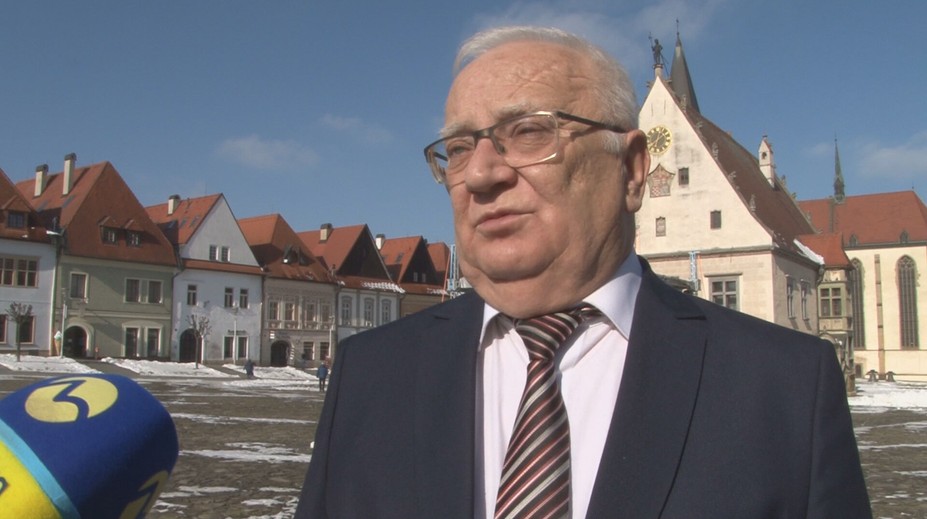 Mesto riadi 24 rokov. Primátorovi Bardejova poslanci nepridelili žiadnu odmenu