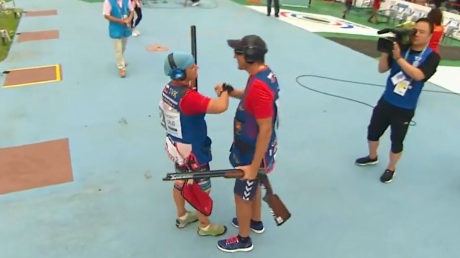 Rehák Štefečeková s Vargom to dokázali! Pre Slovensko vybojovali na MS zlato v mix trape