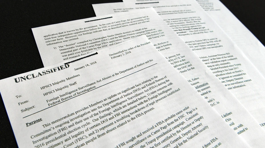 Trump povolil odtajnenie správy republikánov, podľa ktorej FBI zneužila právomoci