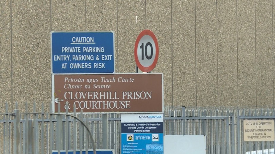 Obvinený Slovák z vraždy mladej írskej učiteľky (†23) zostáva za mrežami