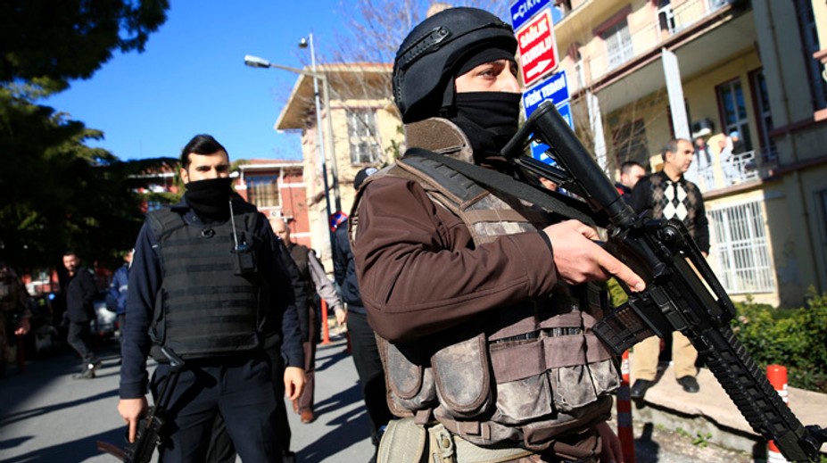 Turecké jednotky vstúpili do sýrskej provincie ovládanej al-Káidou