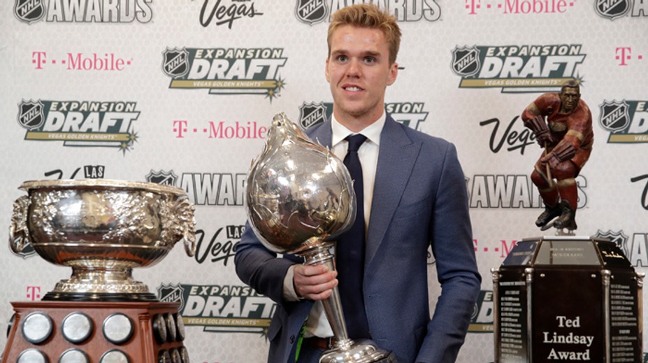 Galavečer NHL ovládol jeden z najväčších talentov svetového hokeja