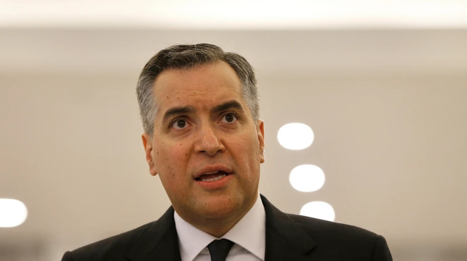 Dezignovaný libanonský premiér Mustafá Adíb odstúpil z funkcie