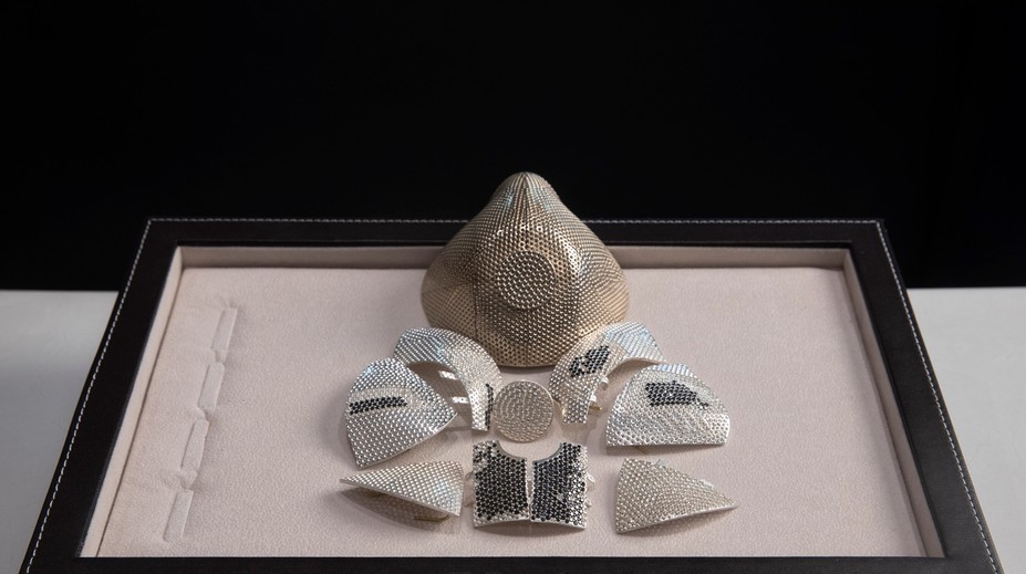 Vyrábajú najdrahšiu masku proti koronavírusu. Z jej ceny sa vám zakrúti hlava