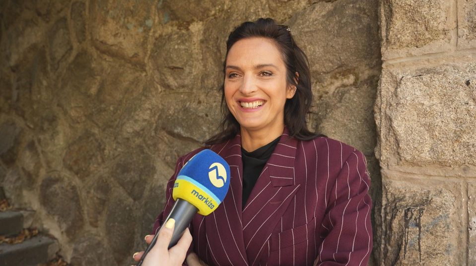 Jana Kirschner o novej piesni Medzi nami