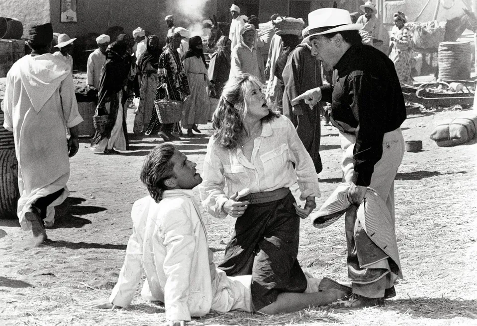 Na snímke Michael Douglas, Kathleen Turner a Danny Devito