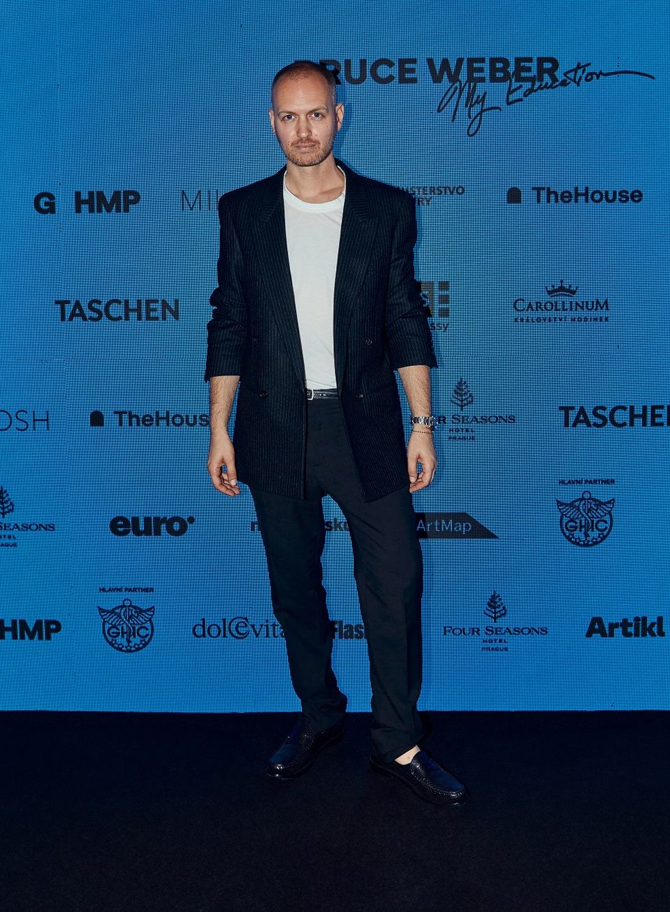 Kreatívny producent výstavy Brucea Webera