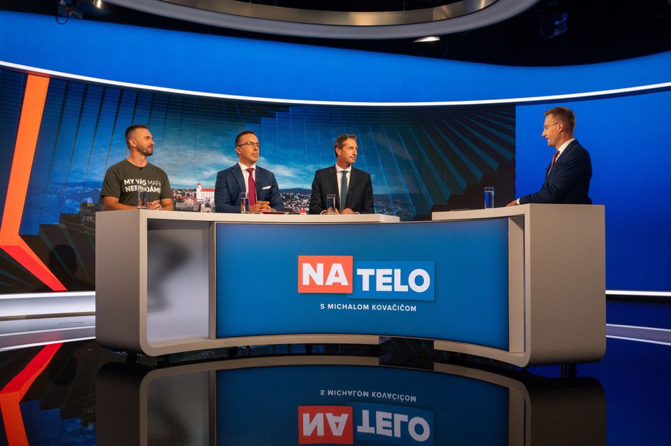Michal Šipoš, Erik Tomáš, Milan Majerský a Michal Kovačič v relácii Na telo