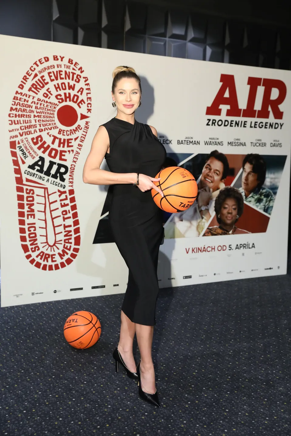 Eva Cifrová na premiére filmu Air