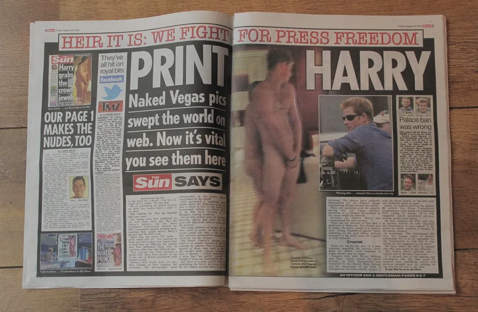 Princ Harry na titulke The Sun v roku 2012