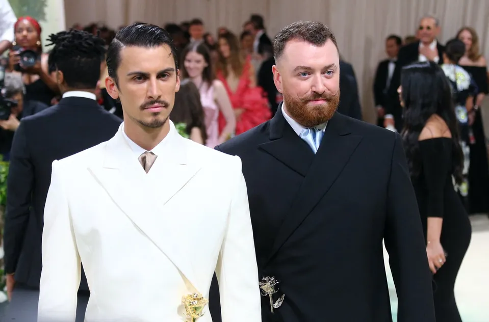 Sam Smith a Christian Cowan na Met Gala 2024