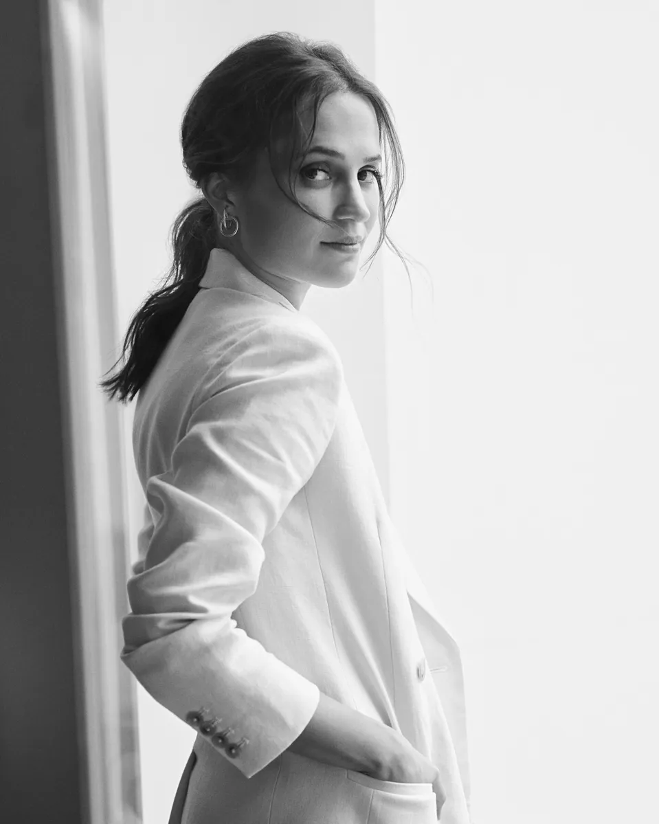Alicia Vikander