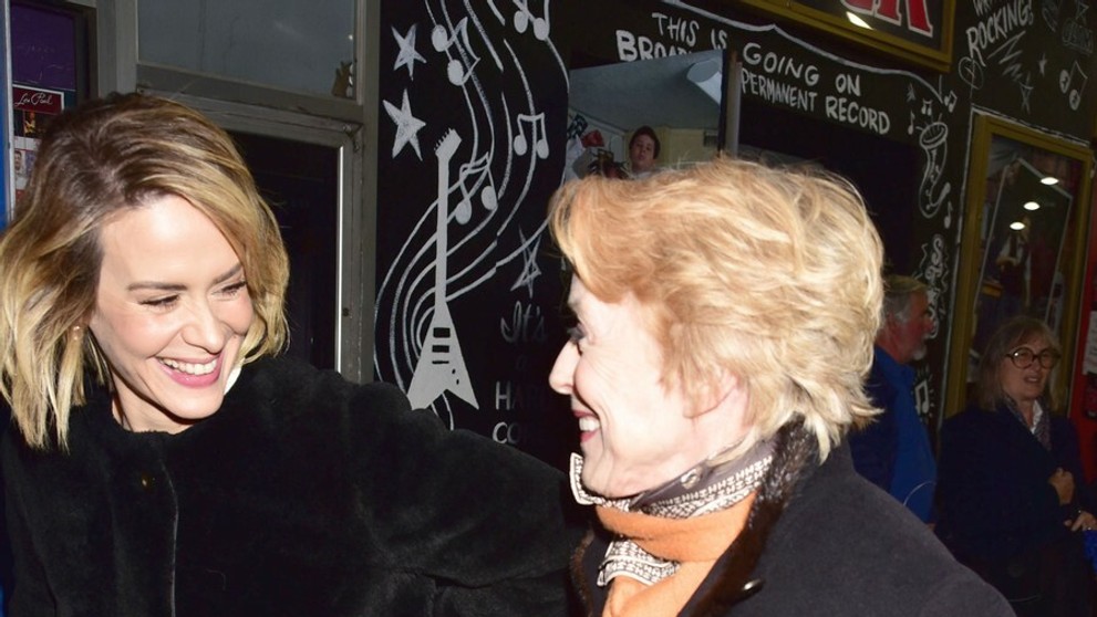 Holland Taylor so Sarah Paulson