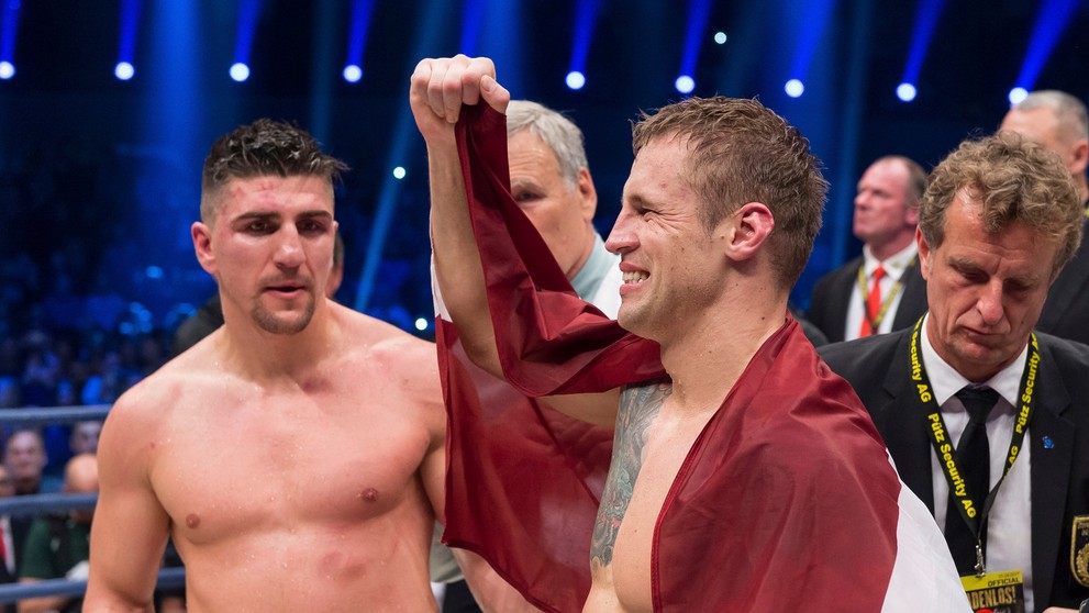 Briedis je majster sveta v ťažkej váhe.