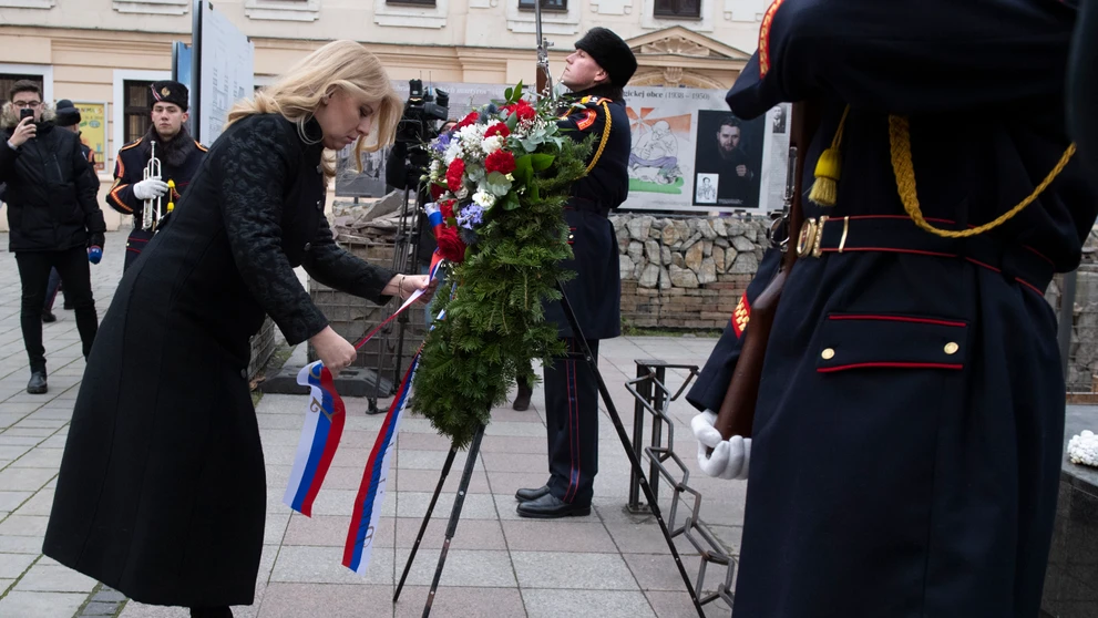 Prezidentka Zuzana Čaputová položila veniec k Pamätníku holokaustu v Bratislave