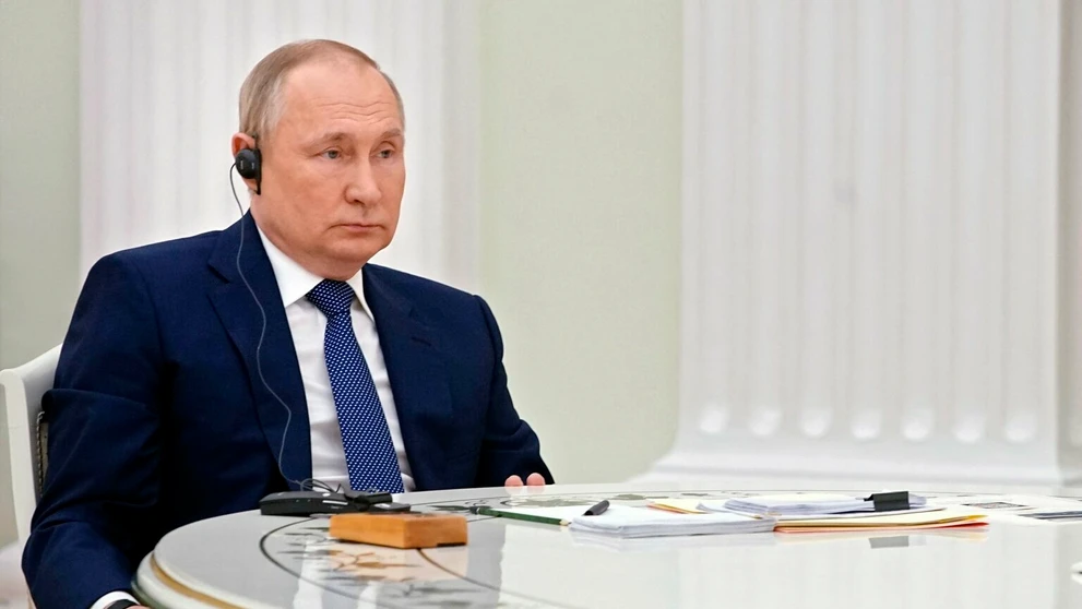 Stretnutie Macrona a Putina v Moskve