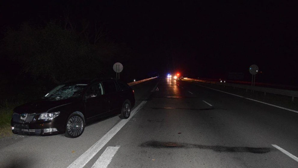 Nehoda na R2 medzi Perešom a Poľovom v Košicami.