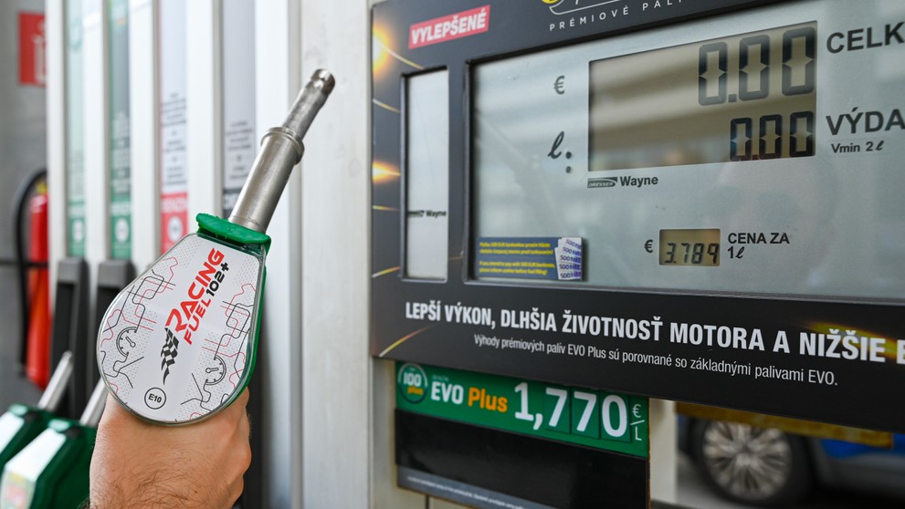 Palivo za takmer 4 eurá