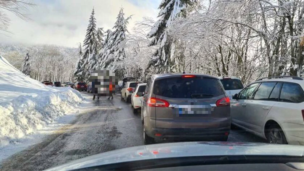 Externý chladiaci príves pri krematóriu na Cintoríne sv. Cyrila a Metoda v Nitre.
